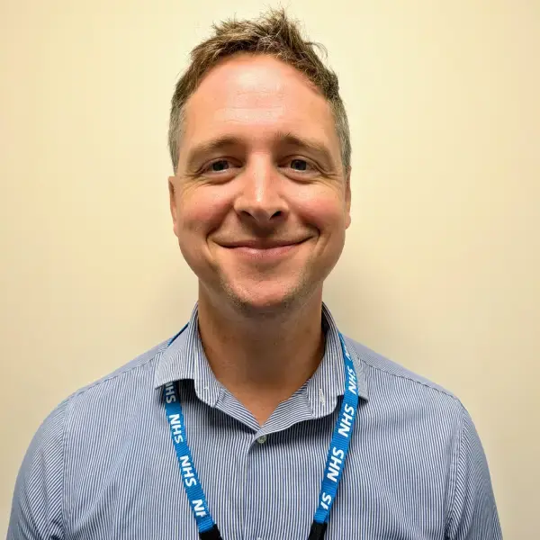 Dr Richard Davies
